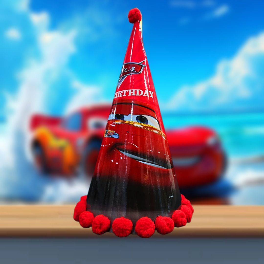 کلاه توپکی شخصیت مکوئین