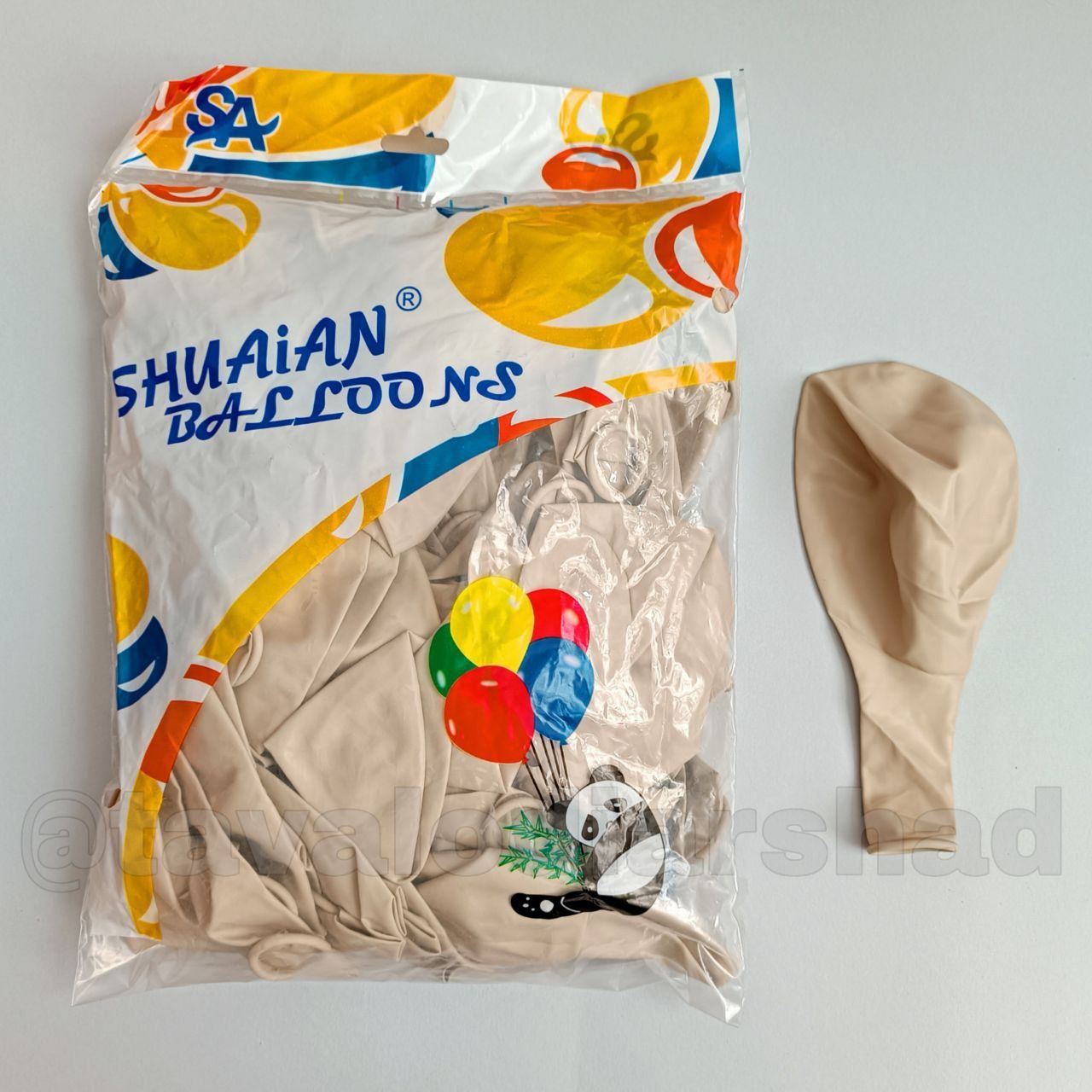 بادکنک ۱۸ اینچ پاندا کرم دودی