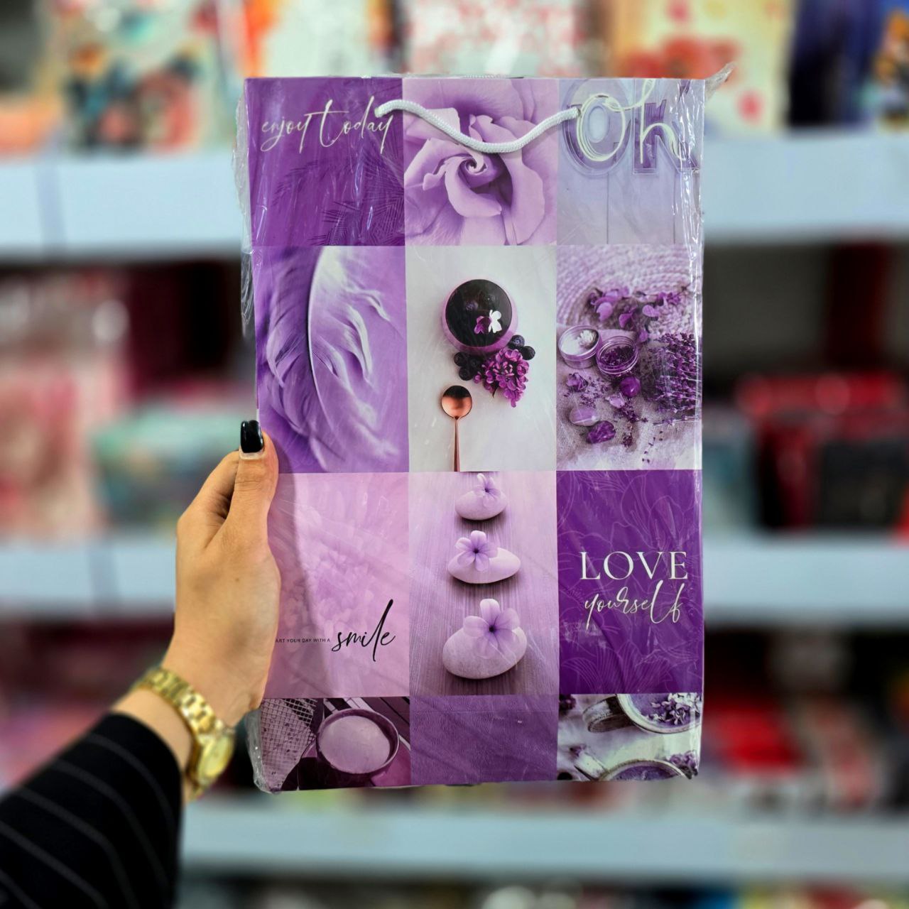 ساک دستی سایز ۳ کد ۳۰۰ (۱۰)