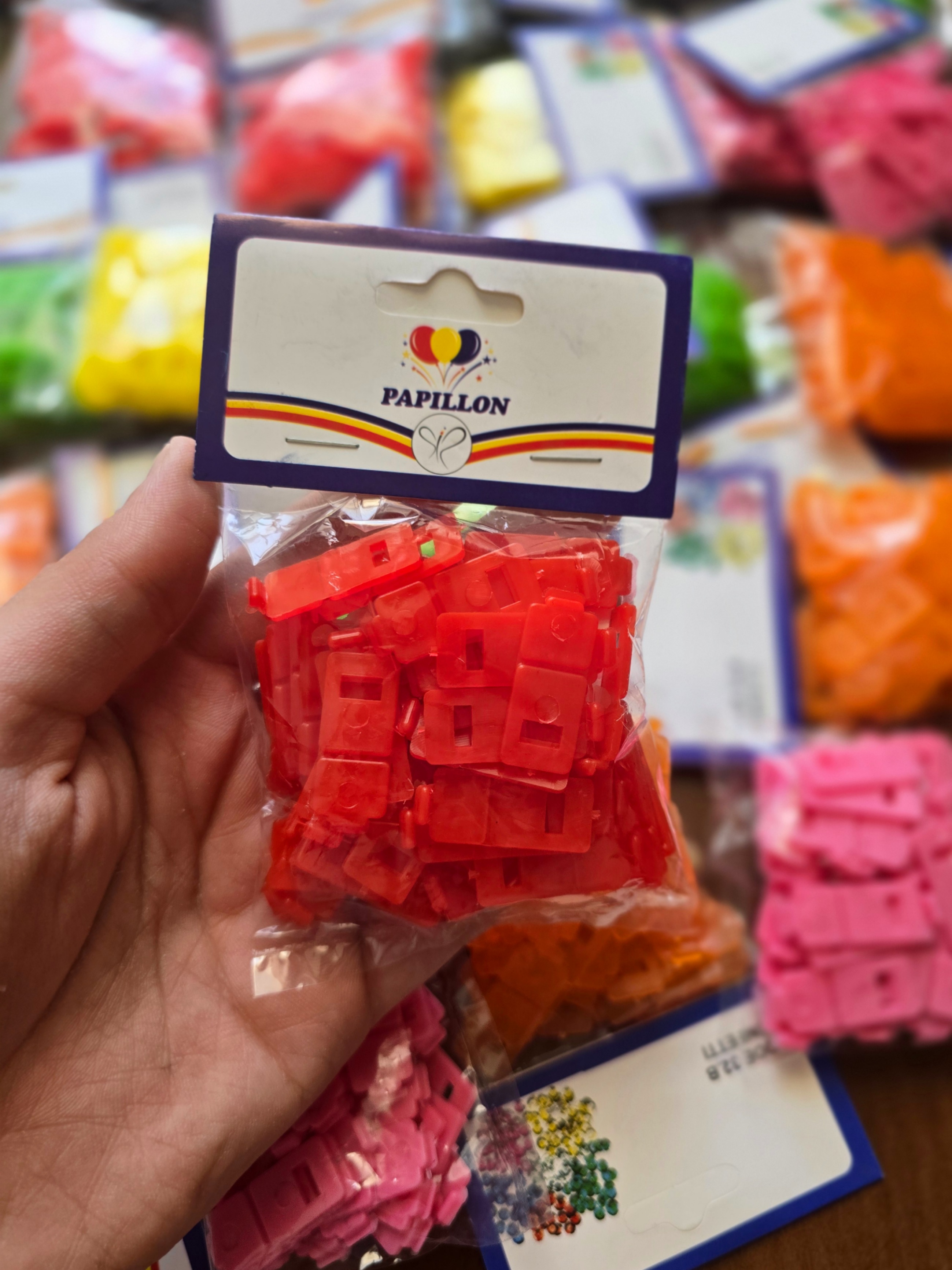 گیره(بست)بادکنک پاپیلون