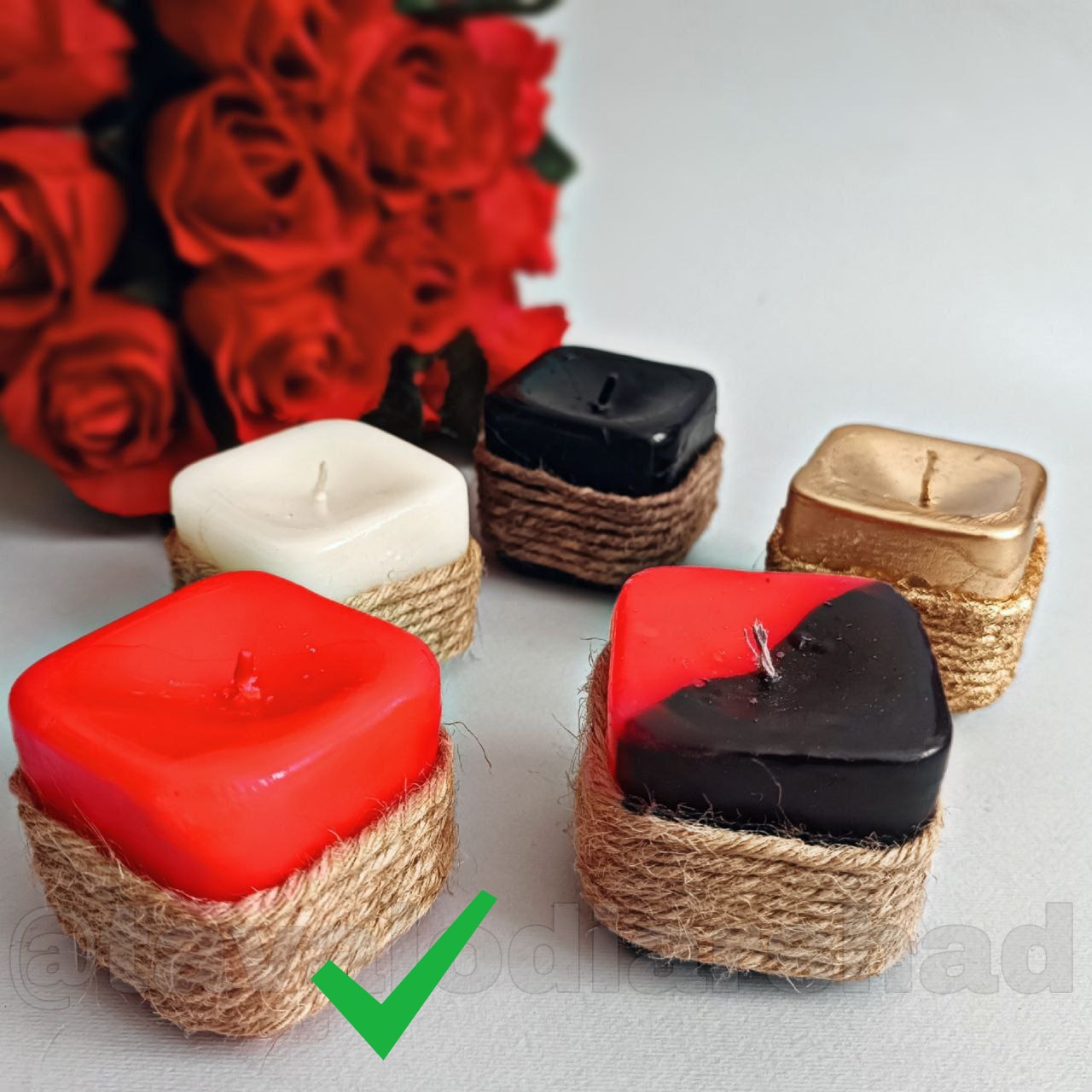 شمع مربع کنفی قرمز